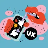 Illustrazione colorata che rappresenta il concetto di design empatico, con elementi grafici come una mano che interagisce con uno smartphone, cuori, stelle e una bocca stilizzata.