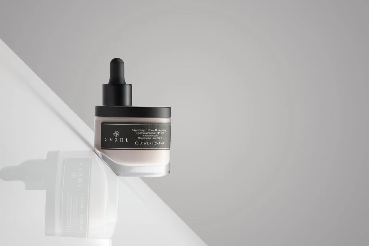 Packaging anti spreco del siero Avant Skincare